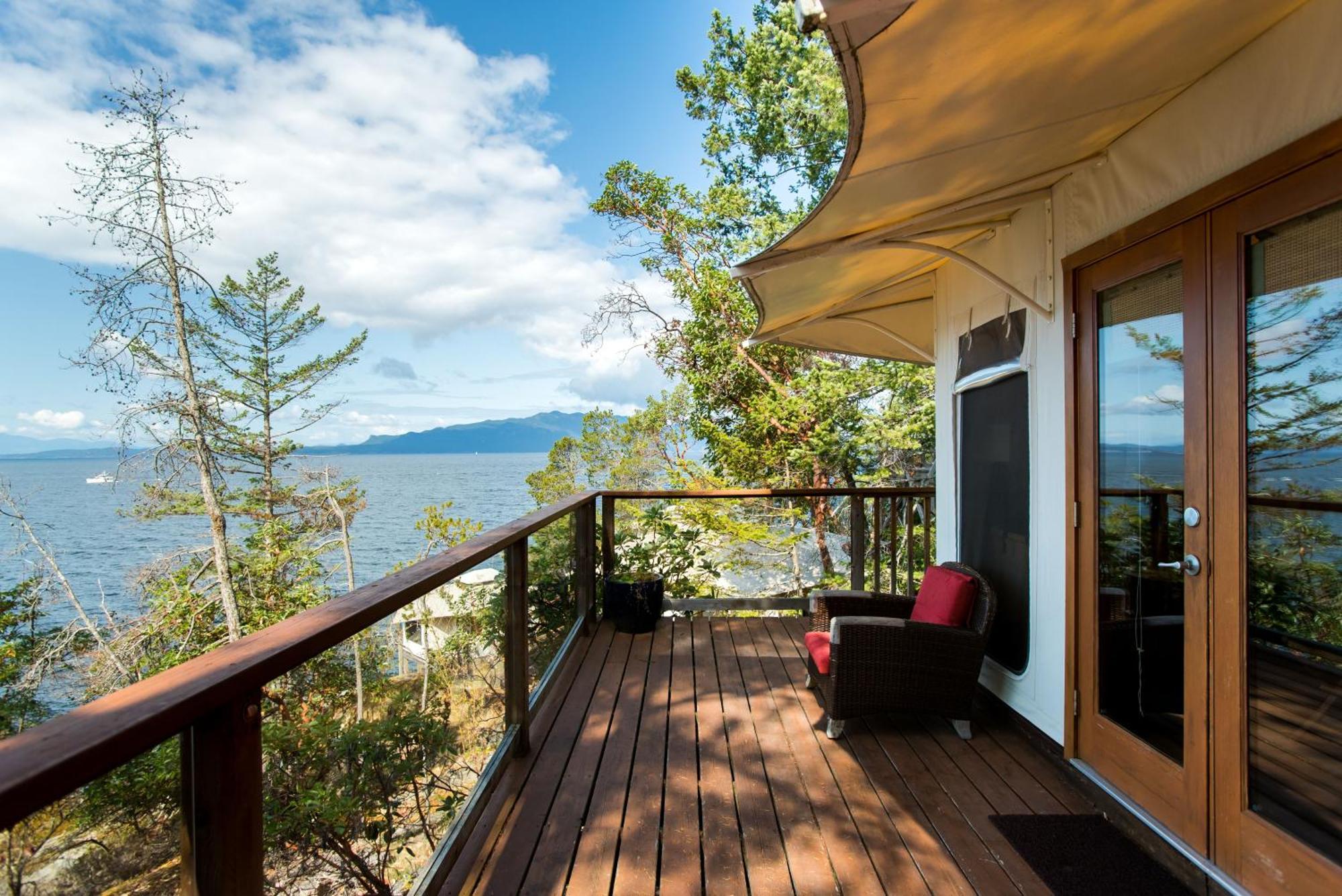 Rockwater Secret Cove Resort Sechelt Exterior photo