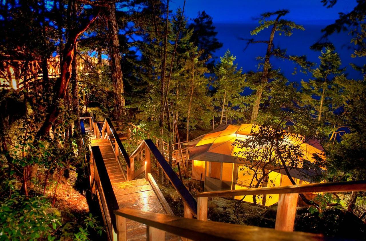 Rockwater Secret Cove Resort Sechelt Exterior photo
